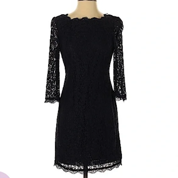 NWOT Adrianna Papell Lace Dress Long Sleeve Deep Navy Blue Size 4P. - Picture 1 of 3